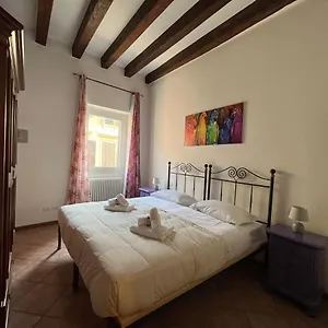 Residenza Montecchi Appartement Vérone