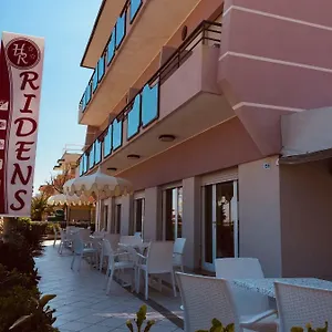 Ridens 2*, Rimini Italia