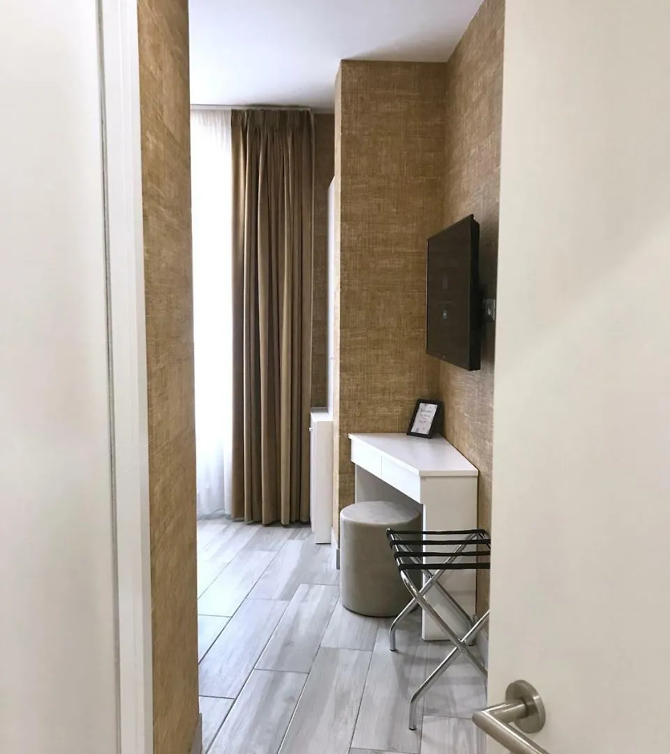 Hotel Brakko 45 à Naples Maison d'hôtes